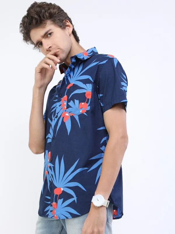  Highlander Men Navy Blue Printed Slim Fit Casual Shirts