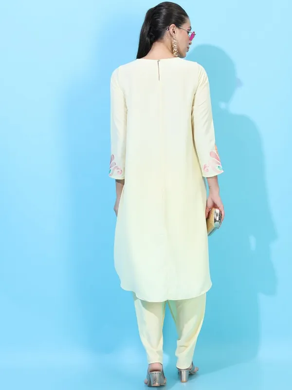  Vishudh Women Yellow Embroidered Kurta Sets