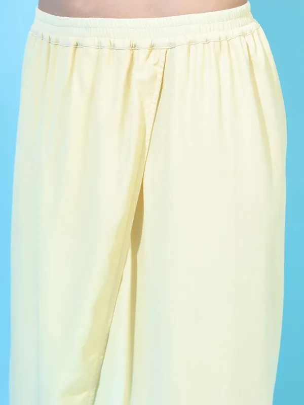  Vishudh Women Yellow Embroidered Kurta Sets