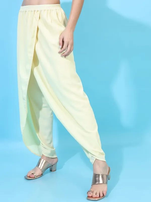  Vishudh Women Yellow Embroidered Kurta Sets