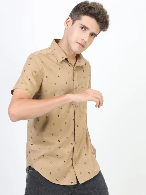  Ketch Men Beige Printed Slim Fit Casual Shirts