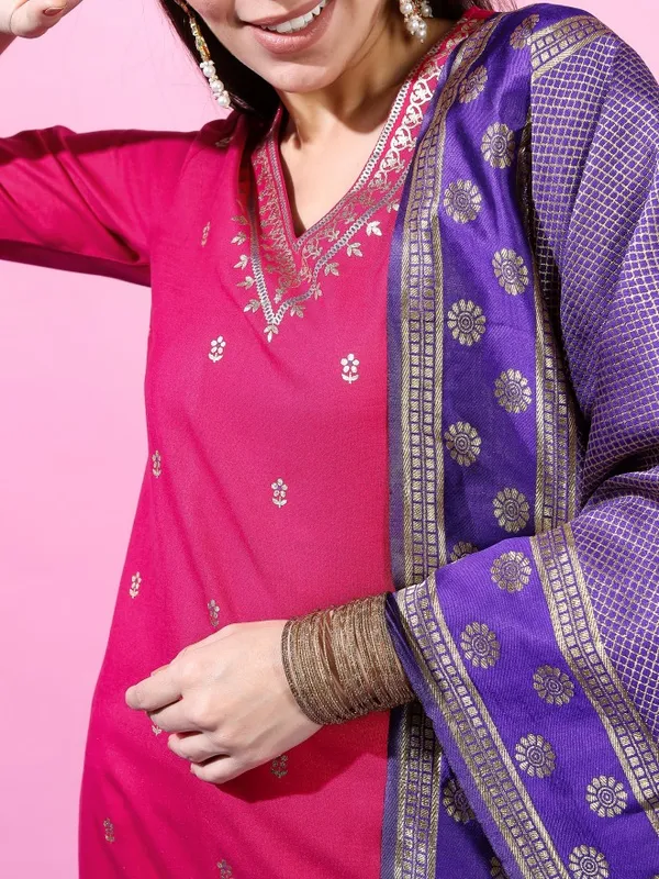  Vishudh Women Pink Printed Kurta Sets