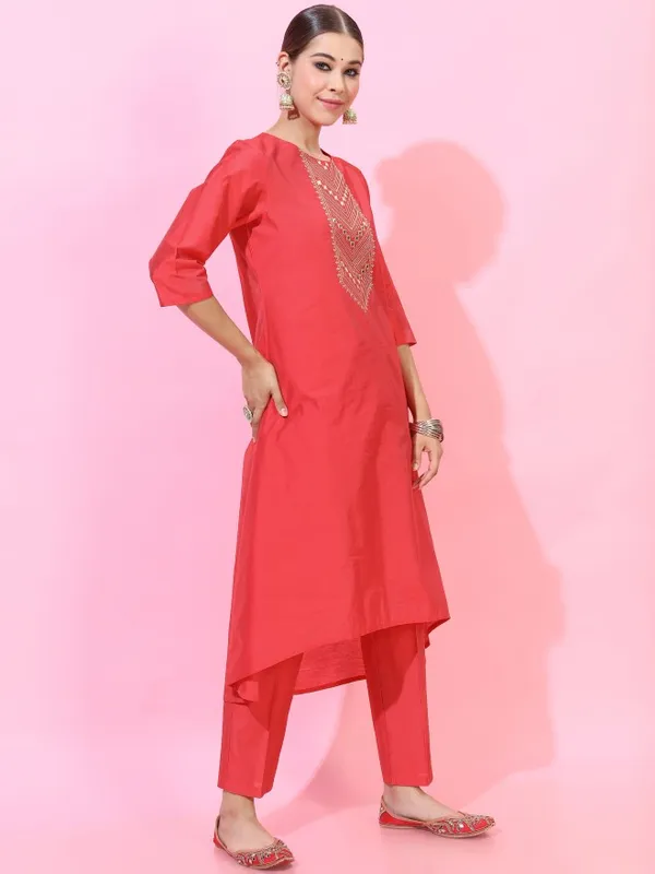  Vishudh Women Red Embroidered Kurta Sets