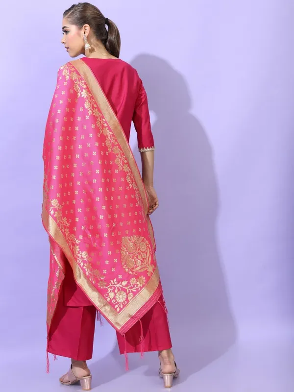  Vishudh Women Pink Printed Kurta Sets