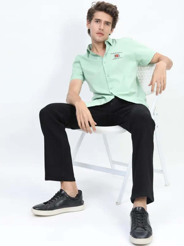 Men Straight Fit Jeans