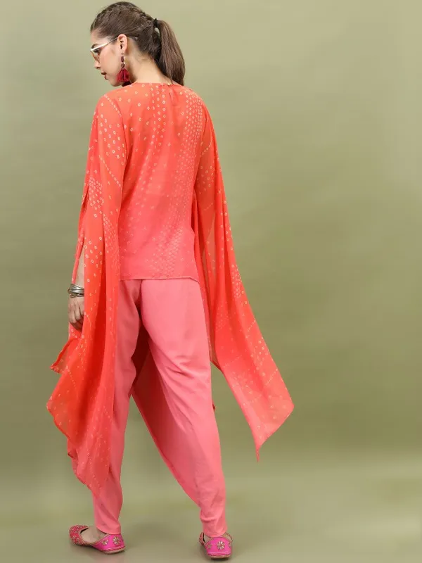  Vishudh Women Orange Printed Kurta Sets