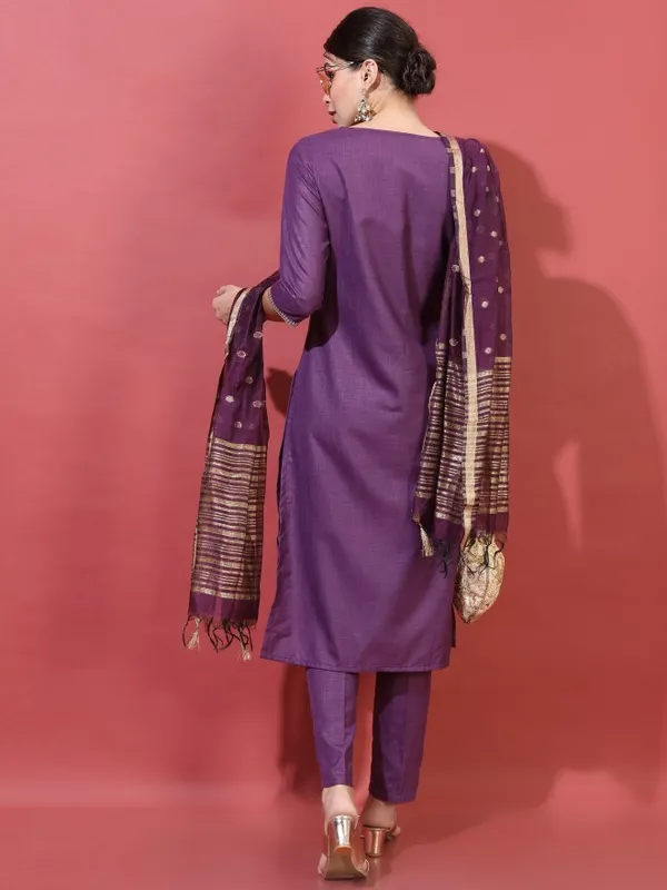  Vishudh Women Purple Printed Kurta Sets