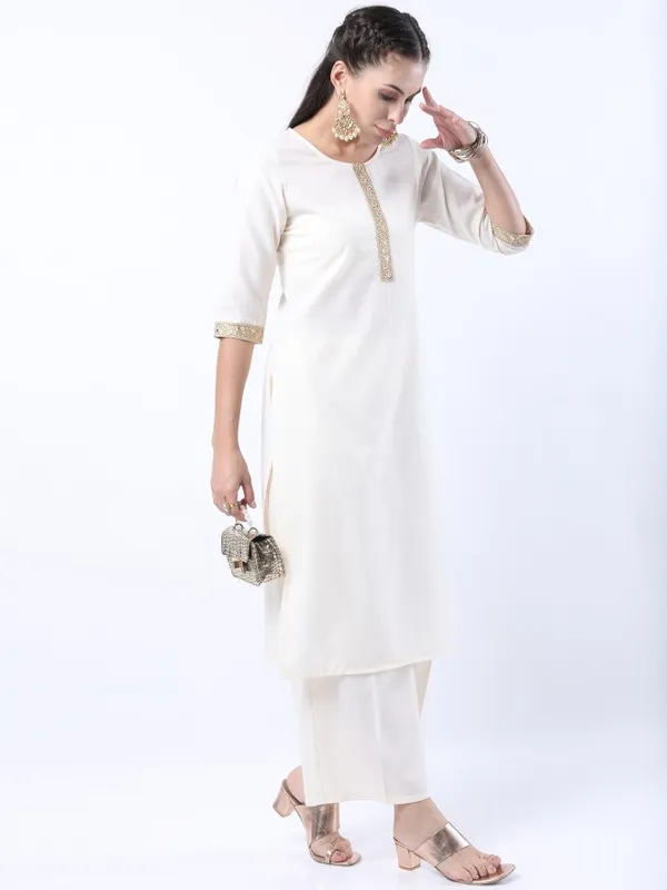 Women Kurta With Palazzo & Dupatta