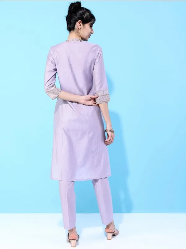  Vishudh Women Mauve Printed Kurta Sets