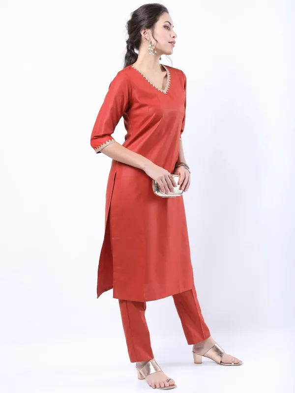 Women Straight Kurta With Trouser & Dupatta