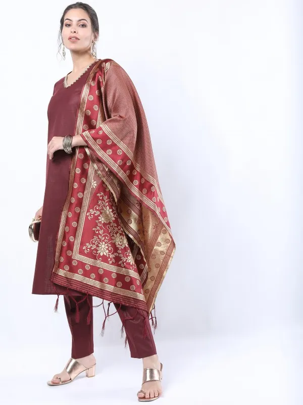 Women Straight Kurta With Trouser & Dupatta