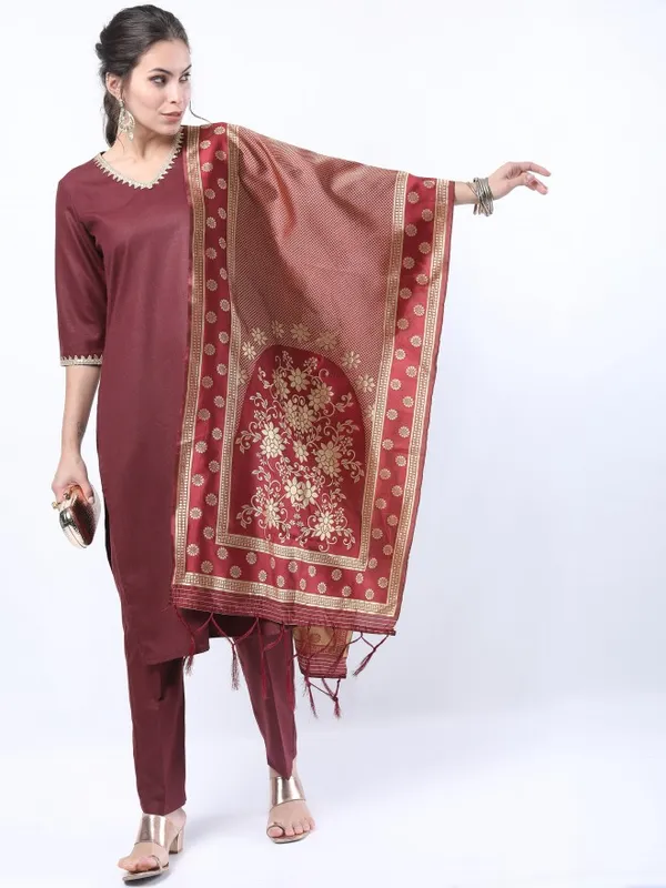 Women Straight Kurta With Trouser & Dupatta