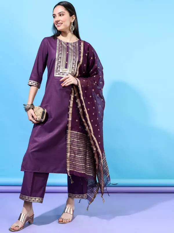  Vishudh Women Purple Printed Kurta Sets