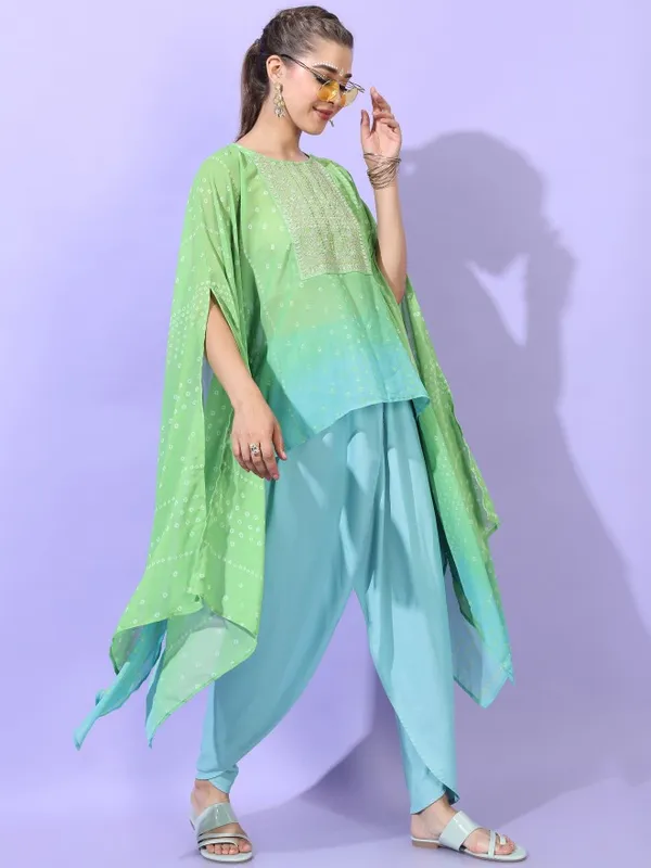  Vishudh Women Turquoise Printed Kurta Sets