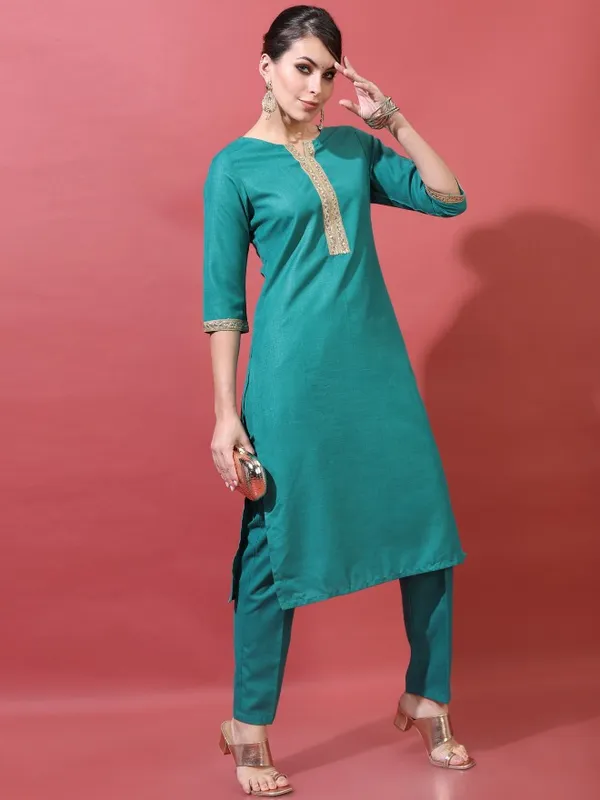  Vishudh Women Green Printed Kurta Sets