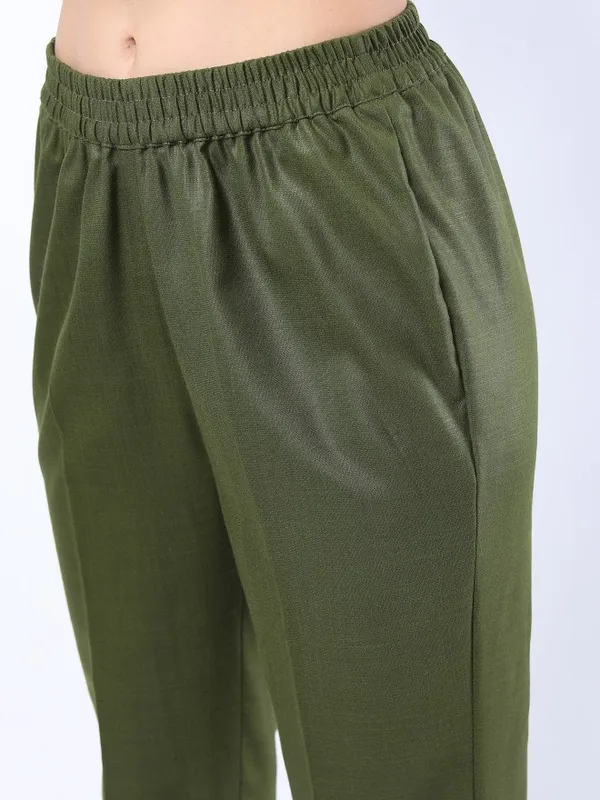 Women Straight Kurta With Trouser & Dupatta