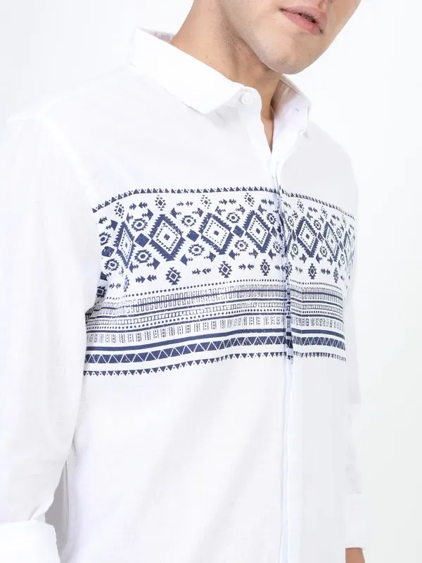  Ketch Men White Printed Slim Fit Casual Shirts