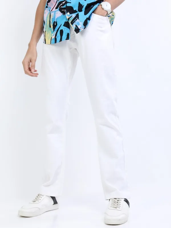 Men Straight Fit Jeans