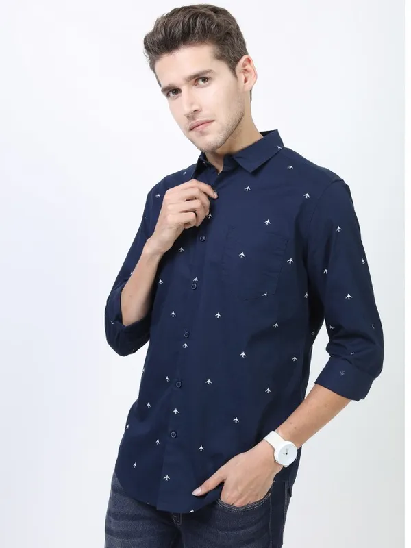 Men Slim Fit Casual Shirt