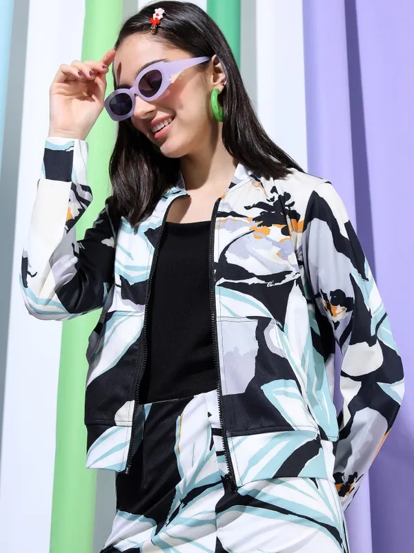  Tokyo Talkies Women Black Open Front Jacket Jackets