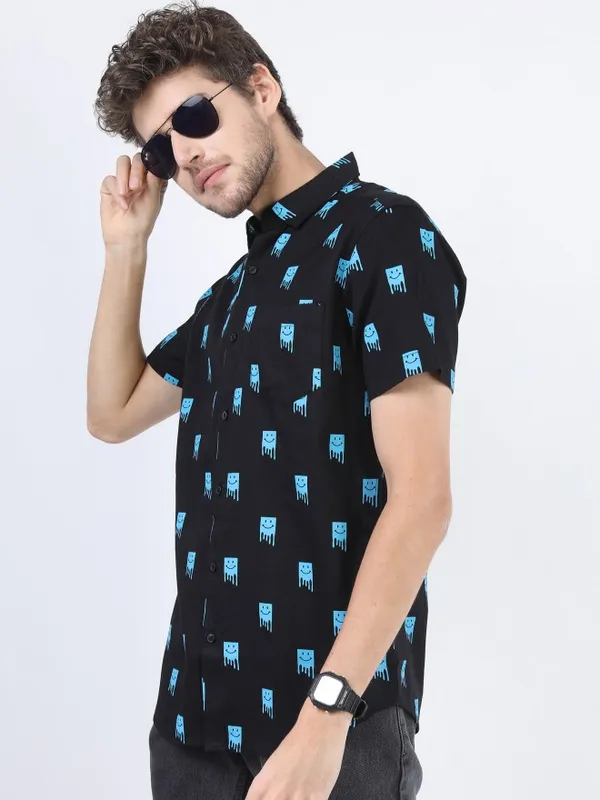  Ketch Men Black Printed Slim Fit Casual Shirts