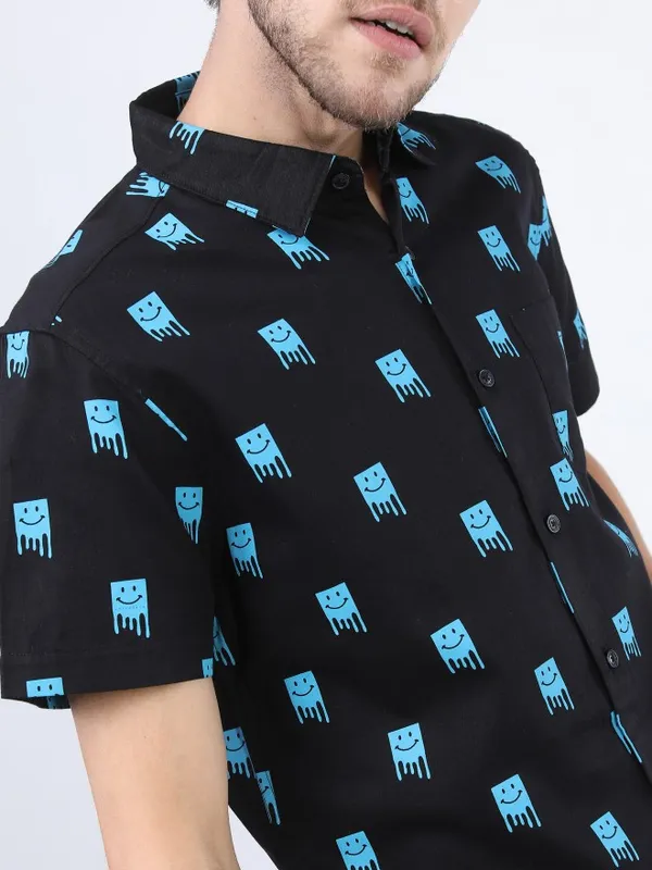 Ketch Men Black Printed Slim Fit Casual Shirts