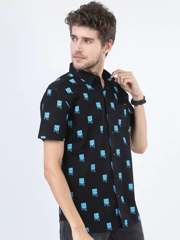  Ketch Men Black Printed Slim Fit Casual Shirts