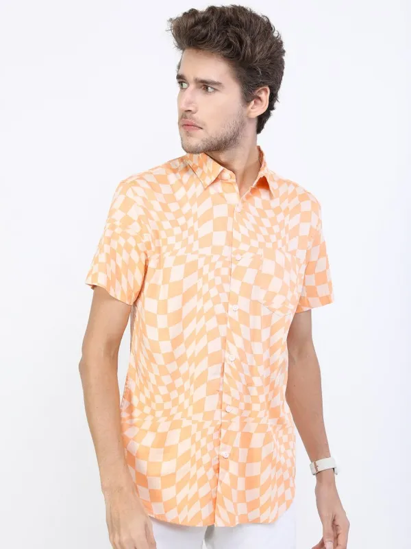 Men Slim Fit Casual Shirt