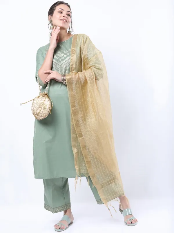  Ketch Women Green Printed Kurta Sets