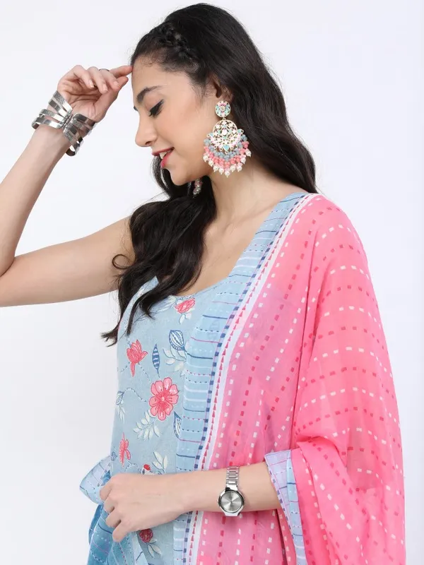  Vishudh Women Blue Printed Kurta Sets