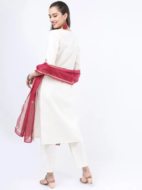 Women Kurta with Trouser & Dupatta