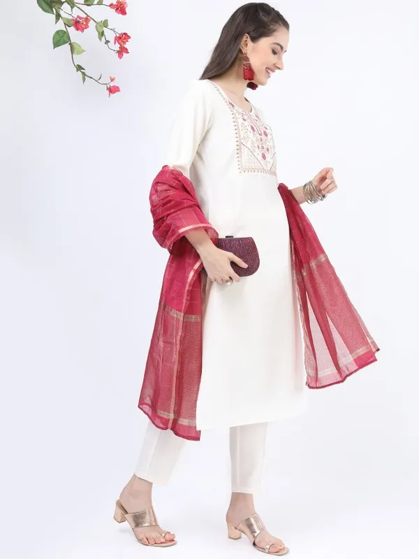 Women Kurta with Trouser & Dupatta