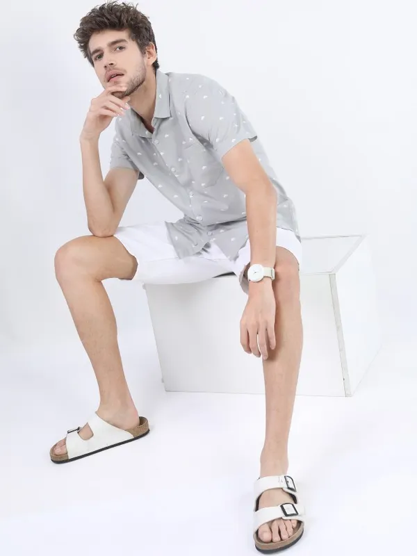 Men Slim Fit Casual Shirt