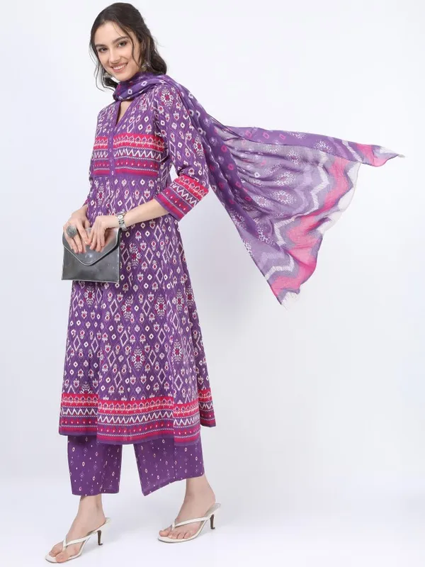  Vishudh Women Purple Printed Kurta Sets