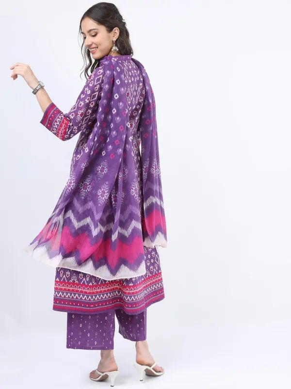  Vishudh Women Purple Printed Kurta Sets