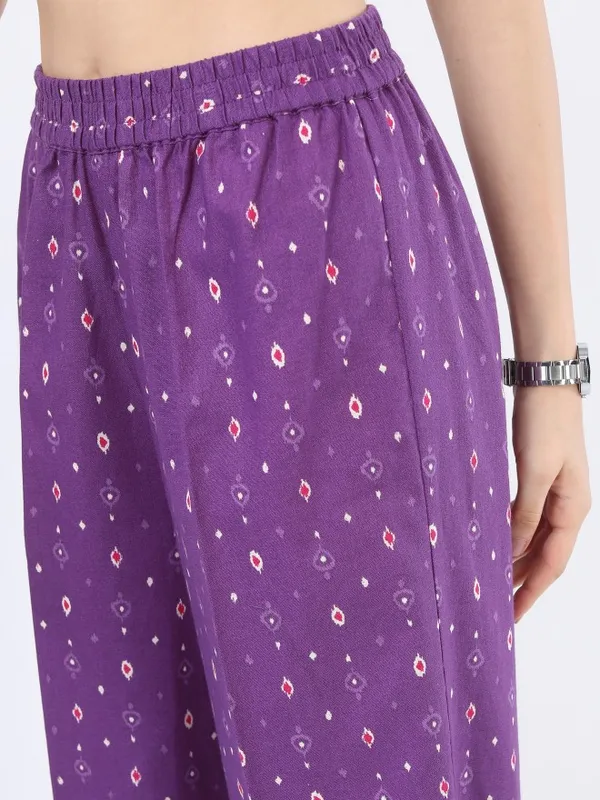  Vishudh Women Purple Printed Kurta Sets