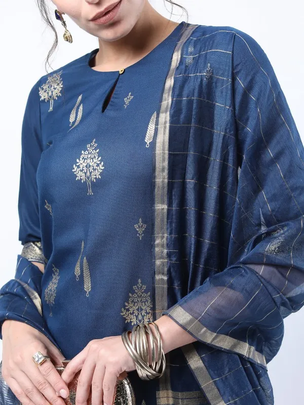  Ketch Women Teal Printed Kurta Sets