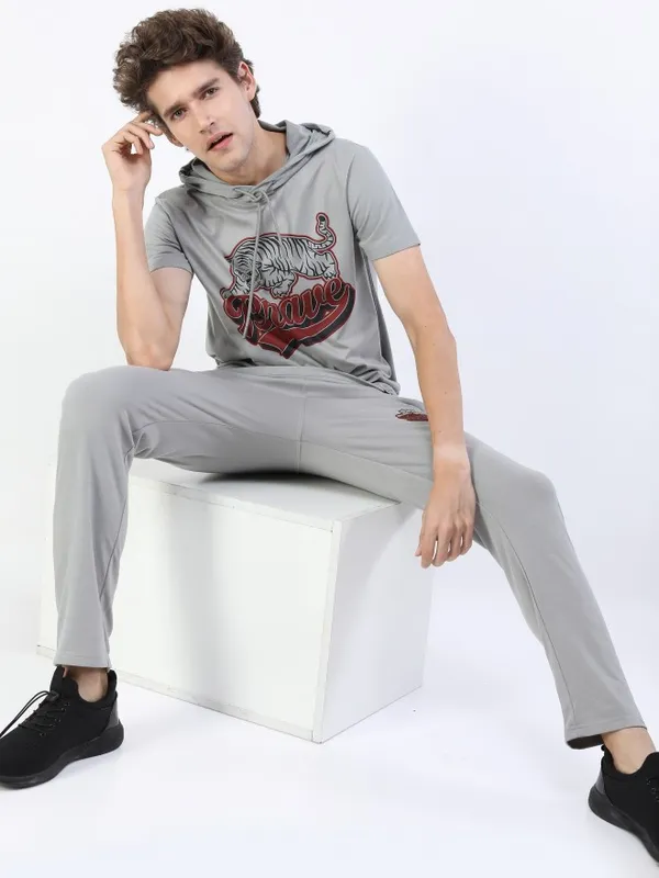  Highlander Men Grey Printed Hood T-Shirts