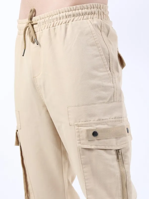  Highlander Men Beige Slim Fit Solid Casual Trousers