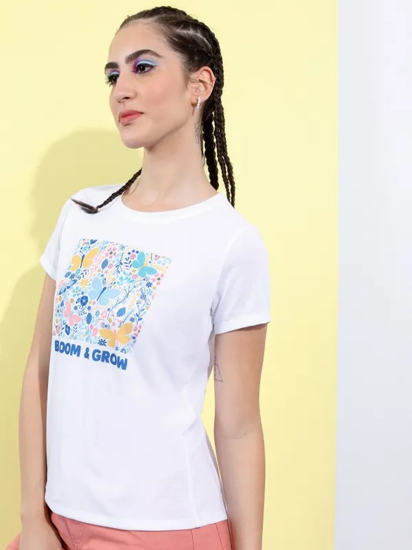  Tokyo Talkies Women White Printed Round Neck T-Shirts