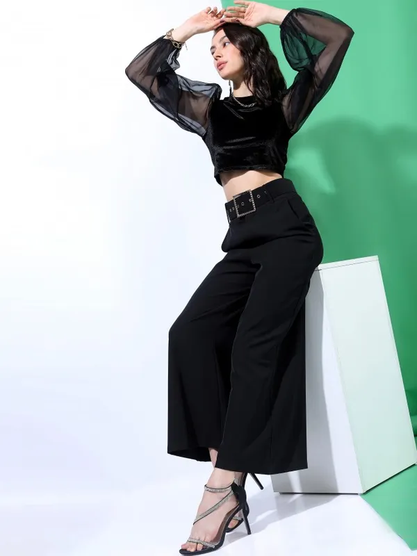  Tokyo Talkies Women Black Solid Regular Tops