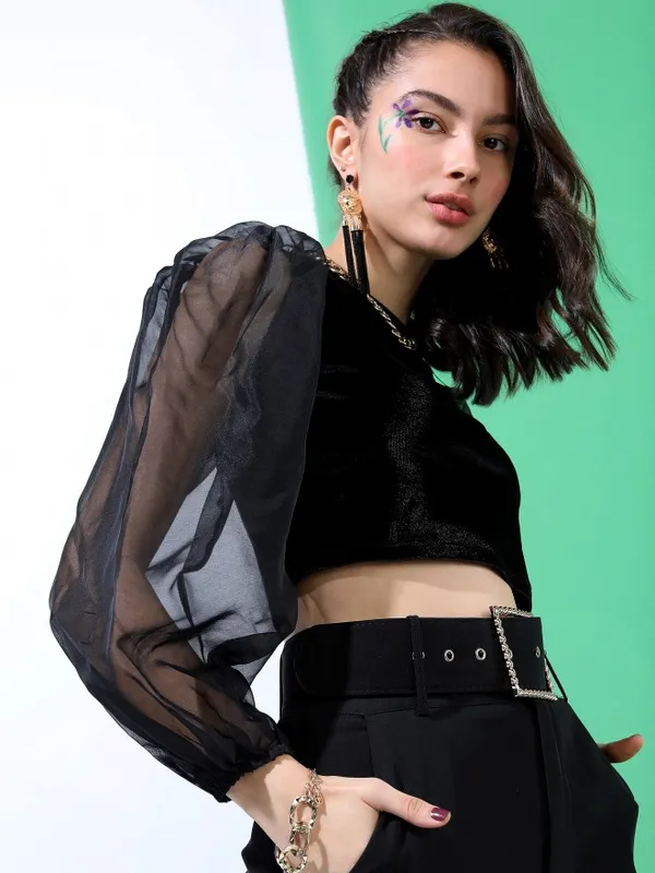  Tokyo Talkies Women Black Solid Regular Tops