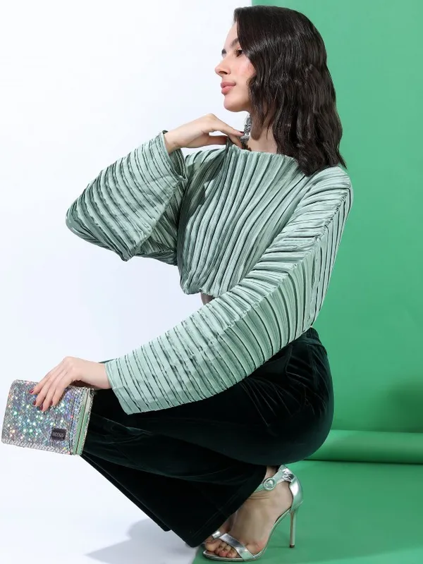 Solid Regular Top