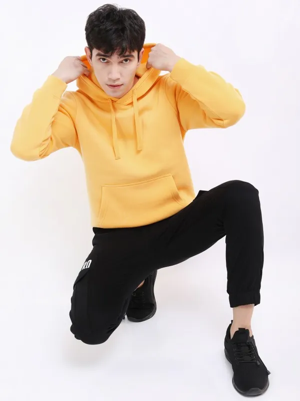  Ketch Men Yellow Hood Pullover Sweatshirts