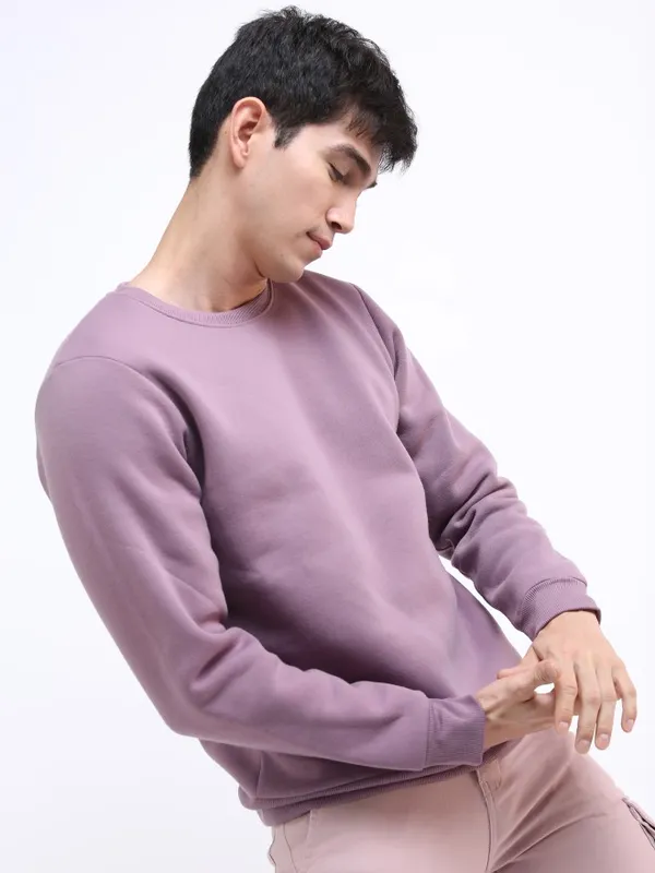  Highlander Men Purple Round Neck Pullover Sweatshirts