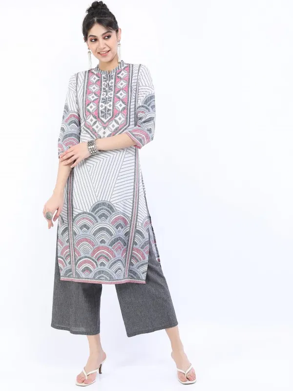  Vishudh Women Cream Printed A-Line Kurtas