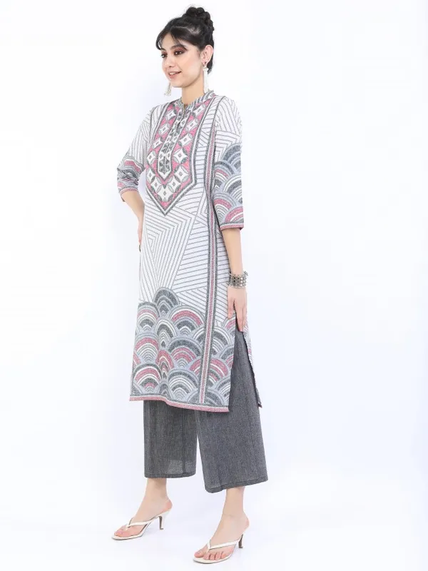  Vishudh Women Cream Printed A-Line Kurtas