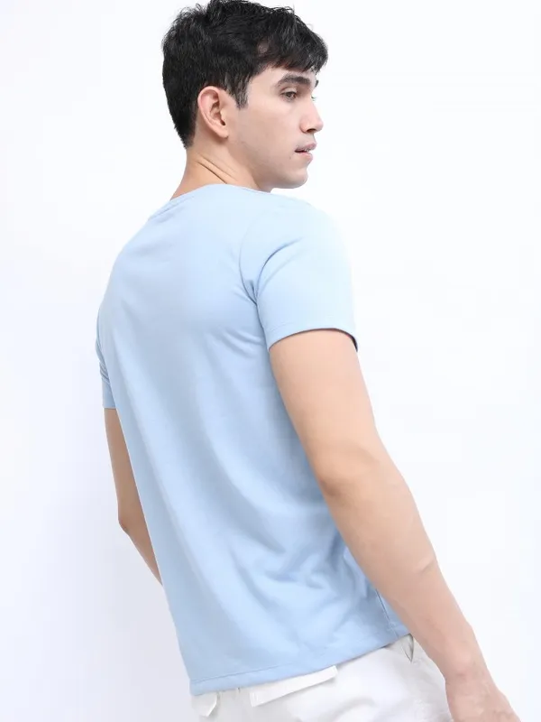  Highlander Men Blue Printed Round Neck T-Shirts