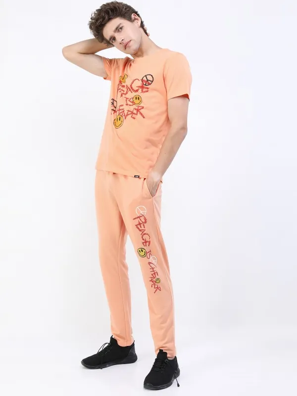 Men Printed Round Neck T-shirt