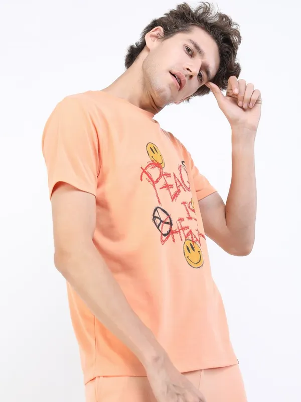 Men Printed Round Neck T-shirt